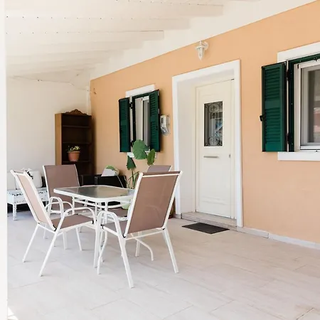 Matoula's House Nidrí