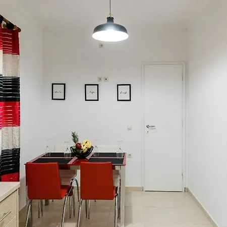 Semesterbostad Matoula's House *